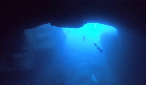 diving in gozo